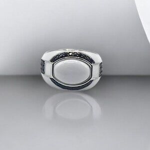 White Agate and Black Spinel Ring in 925 Sterling Silver